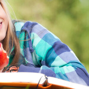 1A-Eat_Fruit_Fight_Breast_Cancer-1338x460