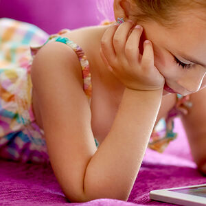 1C-Step_Away_From_the_Tablet-1338x460