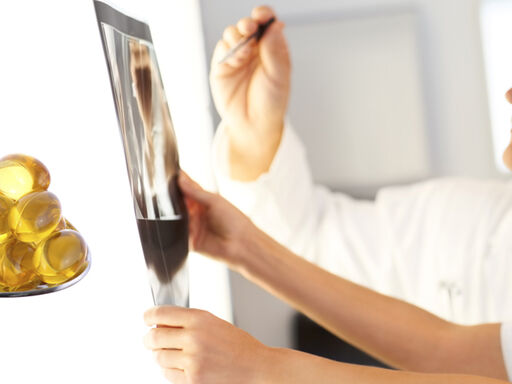 1B_DNN_vitamin-d-supplements-1338x460