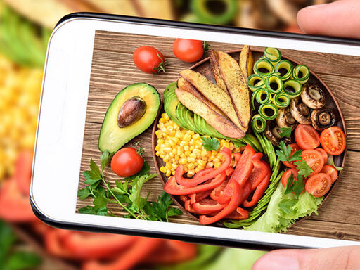 1C-Instagram_Can_Make_You_Eat_Healthier-1338x460