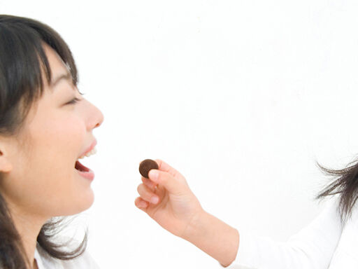 1C-Mothers_Little_Helper-1338x460