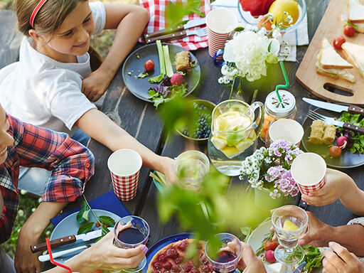 2B-Traditions_with_Nutrition-1338x460