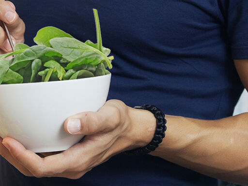 Bulk-Up-with-Spinach