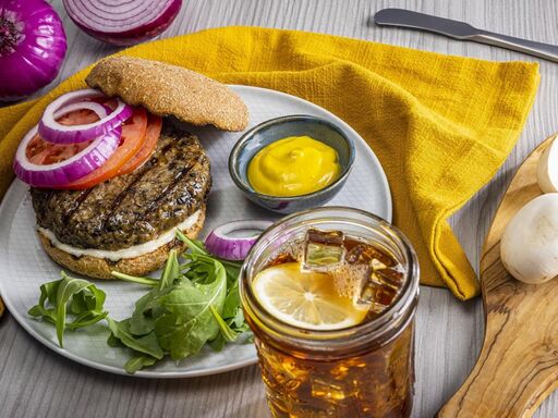 Dole grilled mushroom chicken burgers